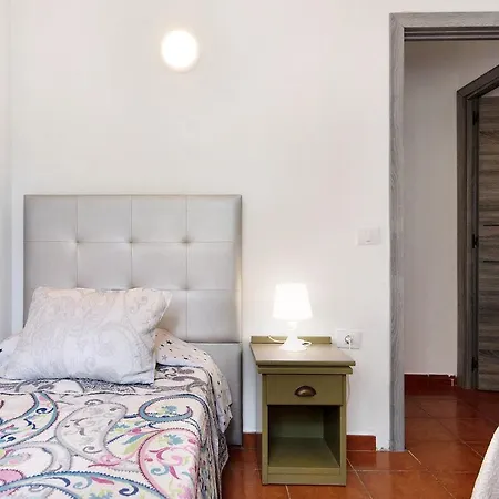Vivienda V Torres 4 別荘